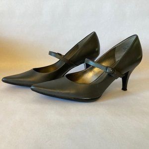 Kenneth Cole - Mary Jane style heels "Broken Heart LE" Slate/Grey - US 8.5
